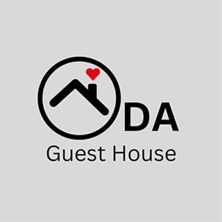 Oda Guest House คอร์เชอ ภายนอก รูปภาพ